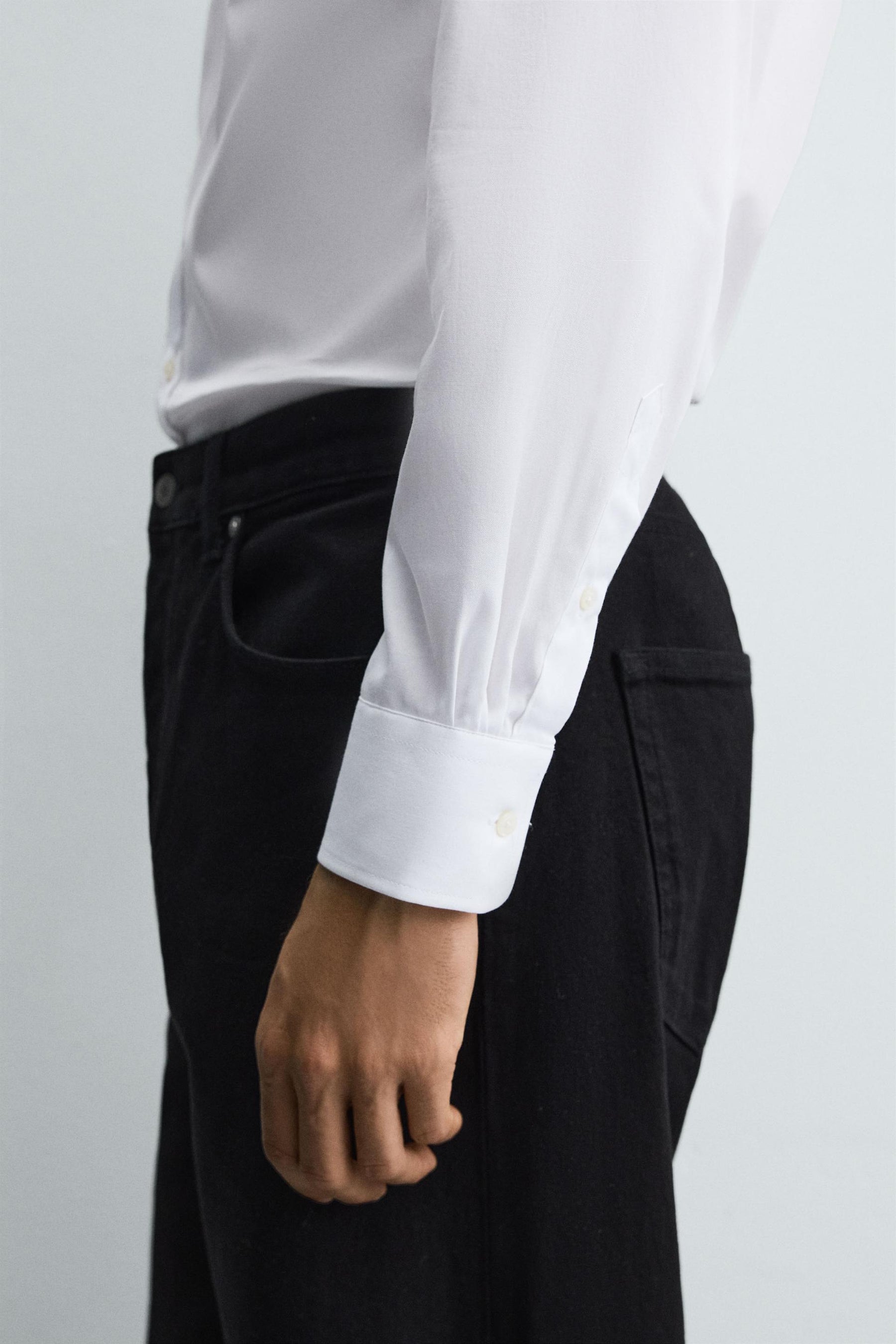 REGULAR FIT BUTTON-DOWN SHIRT - Image 6