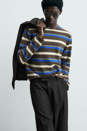 LIMITED EDITION STRIPED JACQUARD JUMPER - Image 5