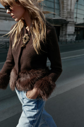 Strickjacke aus Kunstpelz