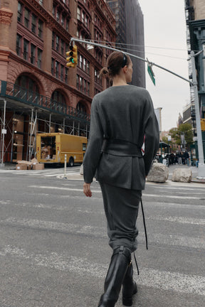 EINFACHER STRICK-MIDI-ROCK