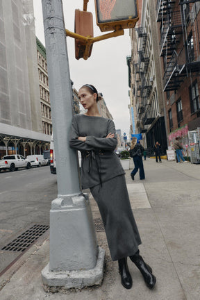 EINFACHER STRICK-MIDI-ROCK