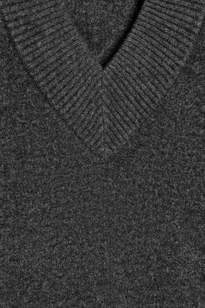 Strickpullover mit V-Ausschnitt