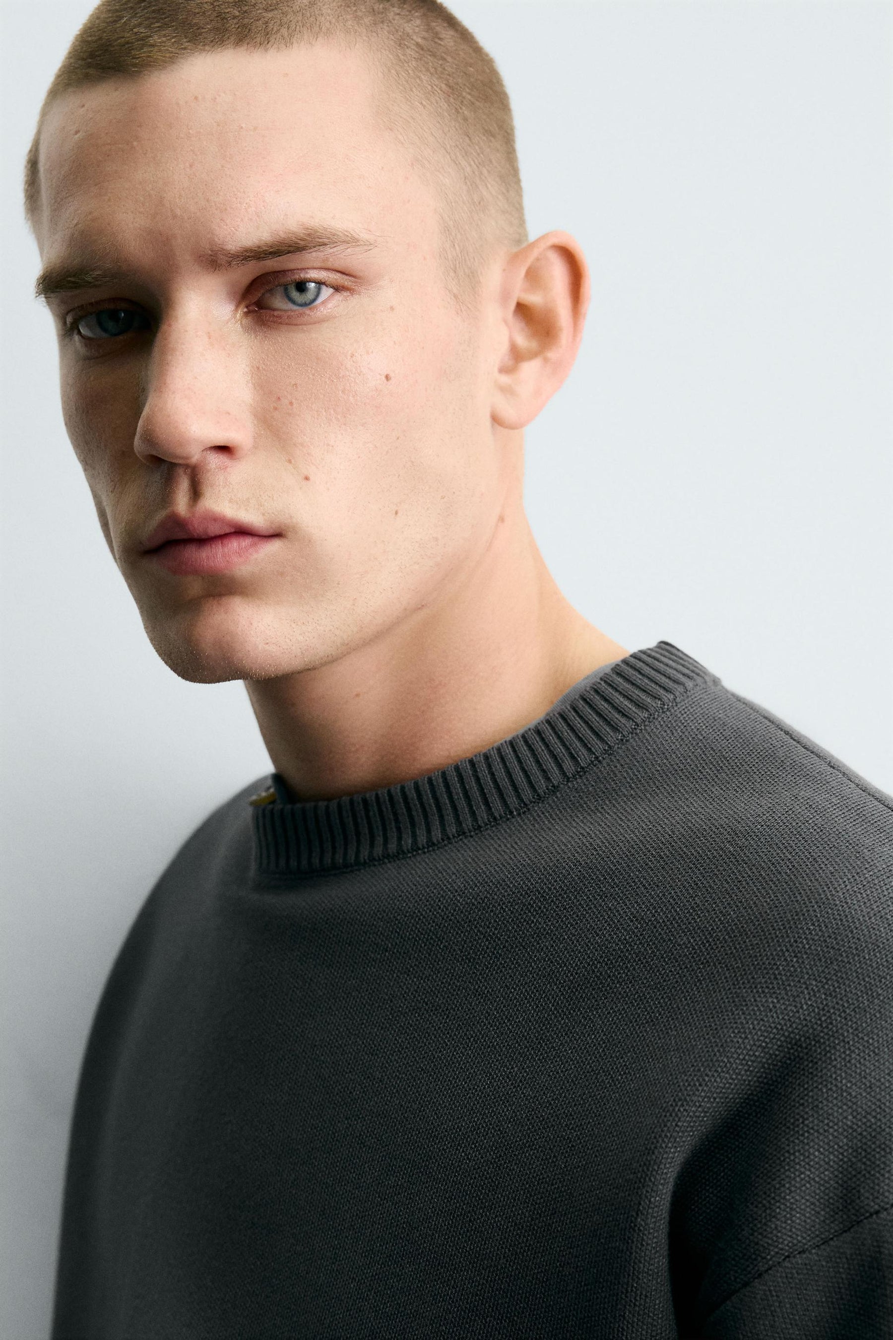 SOFT TEXTURED SWEATER - Image 6