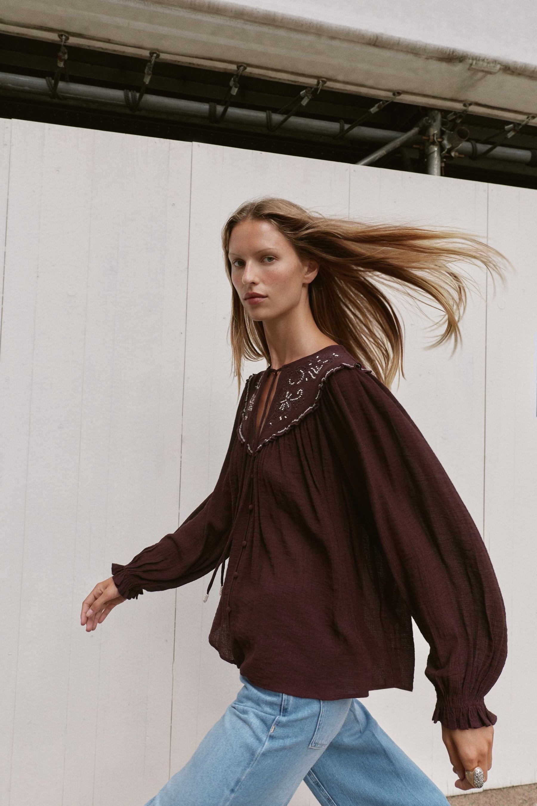 Bestickte Perlenbluse