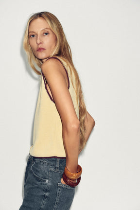 KNIT TOP WITH CONTRAST TRIMS - Image 3