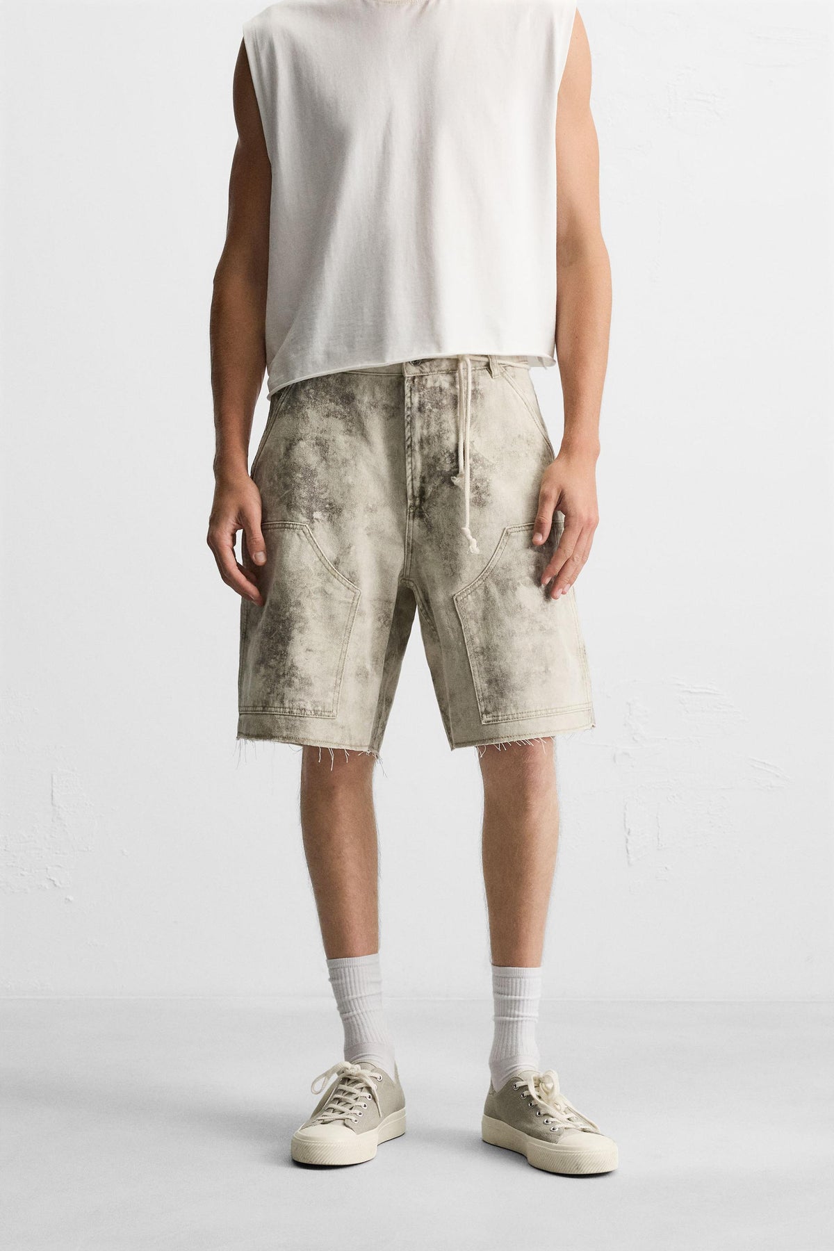 CARPENTER POCKET BERMUDA SHORTS - Image 2