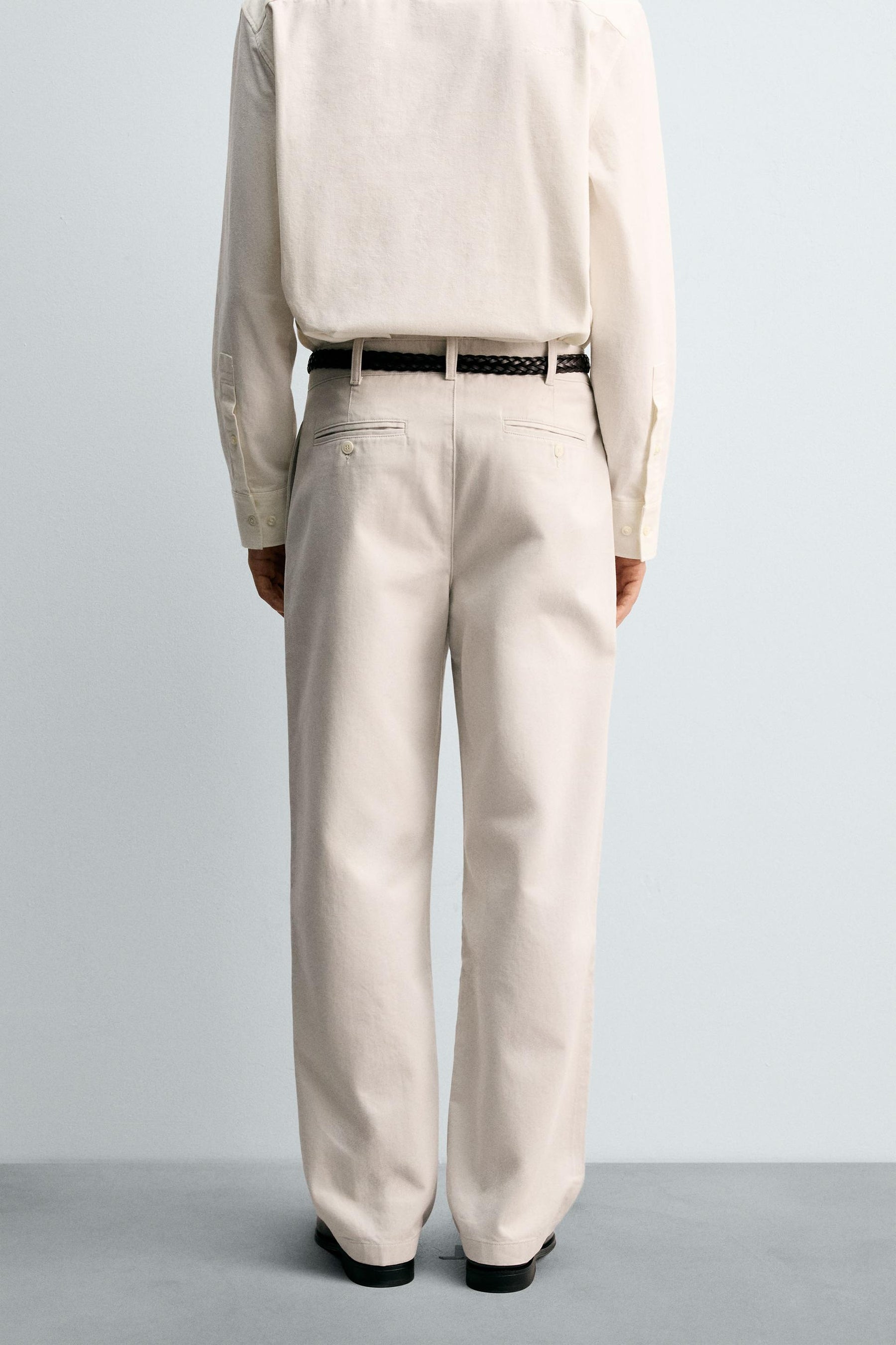 RELAXED FIT PLEATED TROUSERS - Image 3