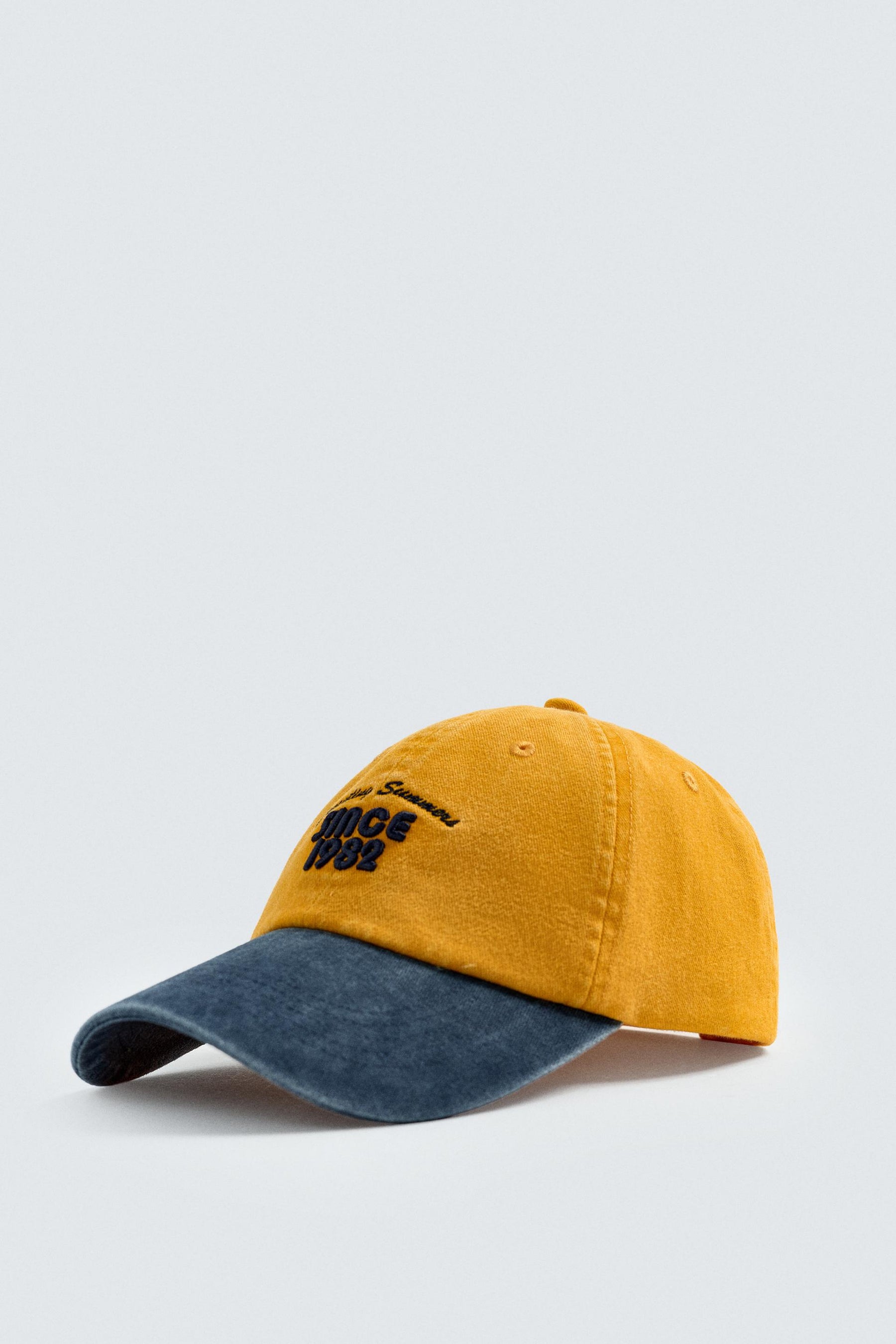 CONTRAST EMBROIDERY CAP - Image 1