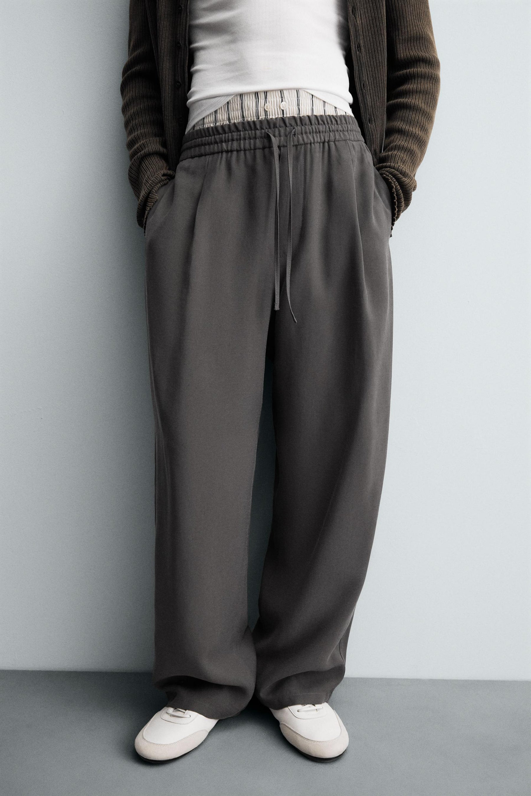 FLOWING TROUSERS WITH STITCHING - Image 5