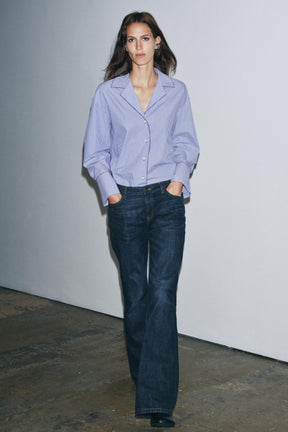 Bootcut-Jeans mit niedrigem Bund