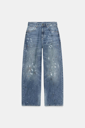 Locker sitzende High-Waist-Jeans
