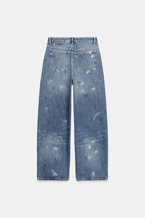 Locker sitzende High-Waist-Jeans