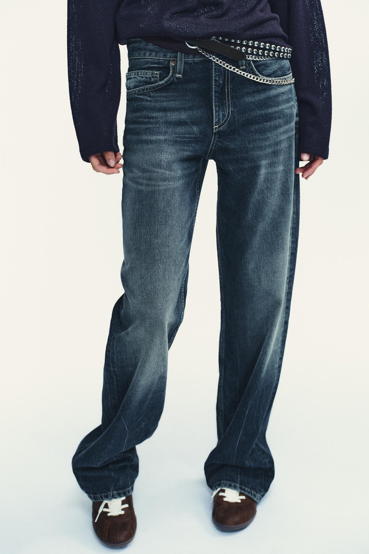 Weite Jeans mit niedrigem Bund