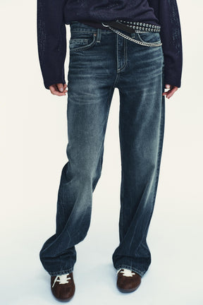 Weite Jeans mit niedrigem Bund