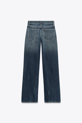 Weite Jeans mit niedrigem Bund