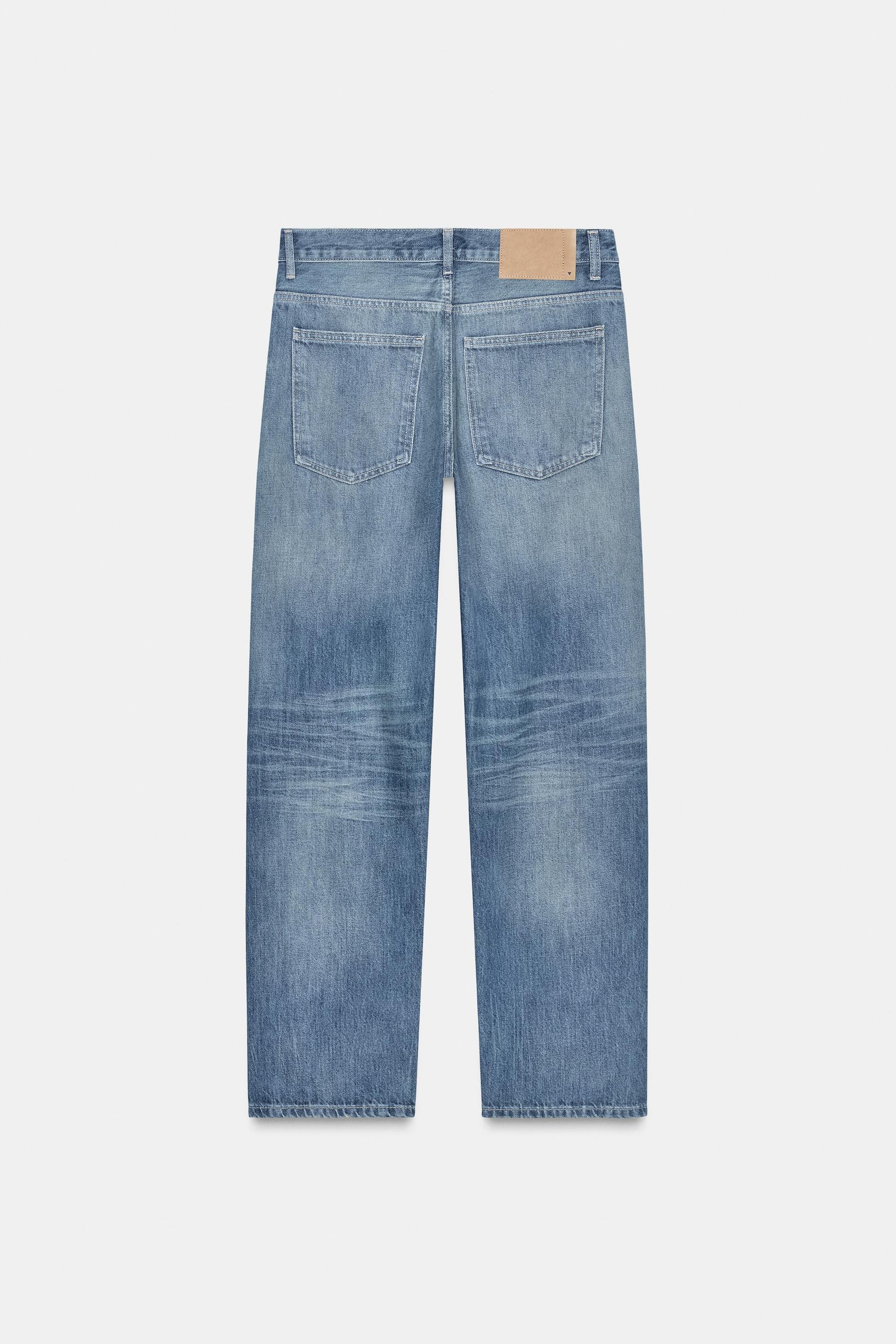 Schmal zulaufende, weite Low-Rise-Jeans