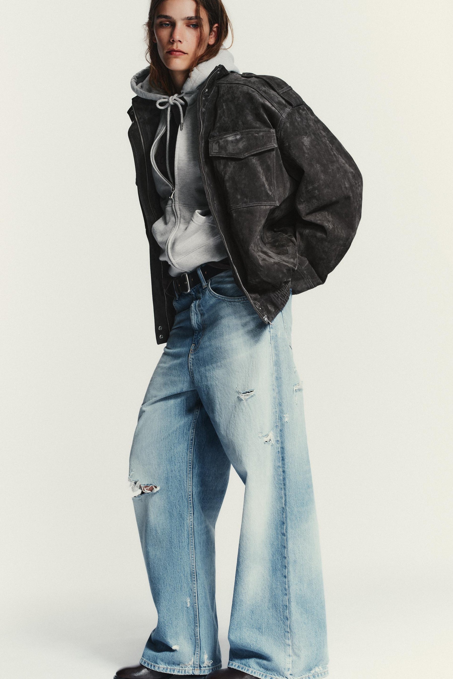 Baggy Jeans mit mittlerer Taille