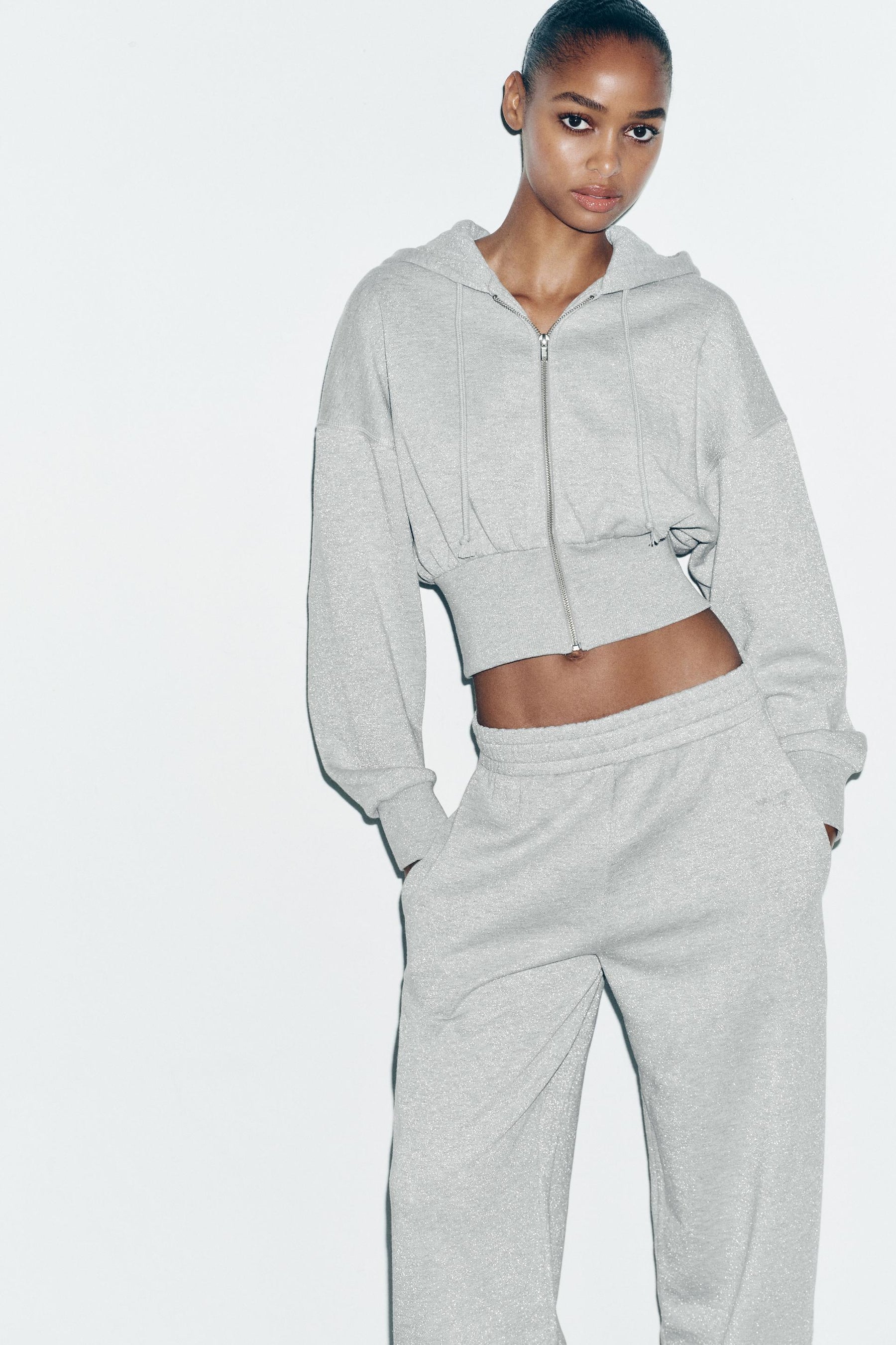 Crop-Hoodie mit Metallic-Fadenmuster