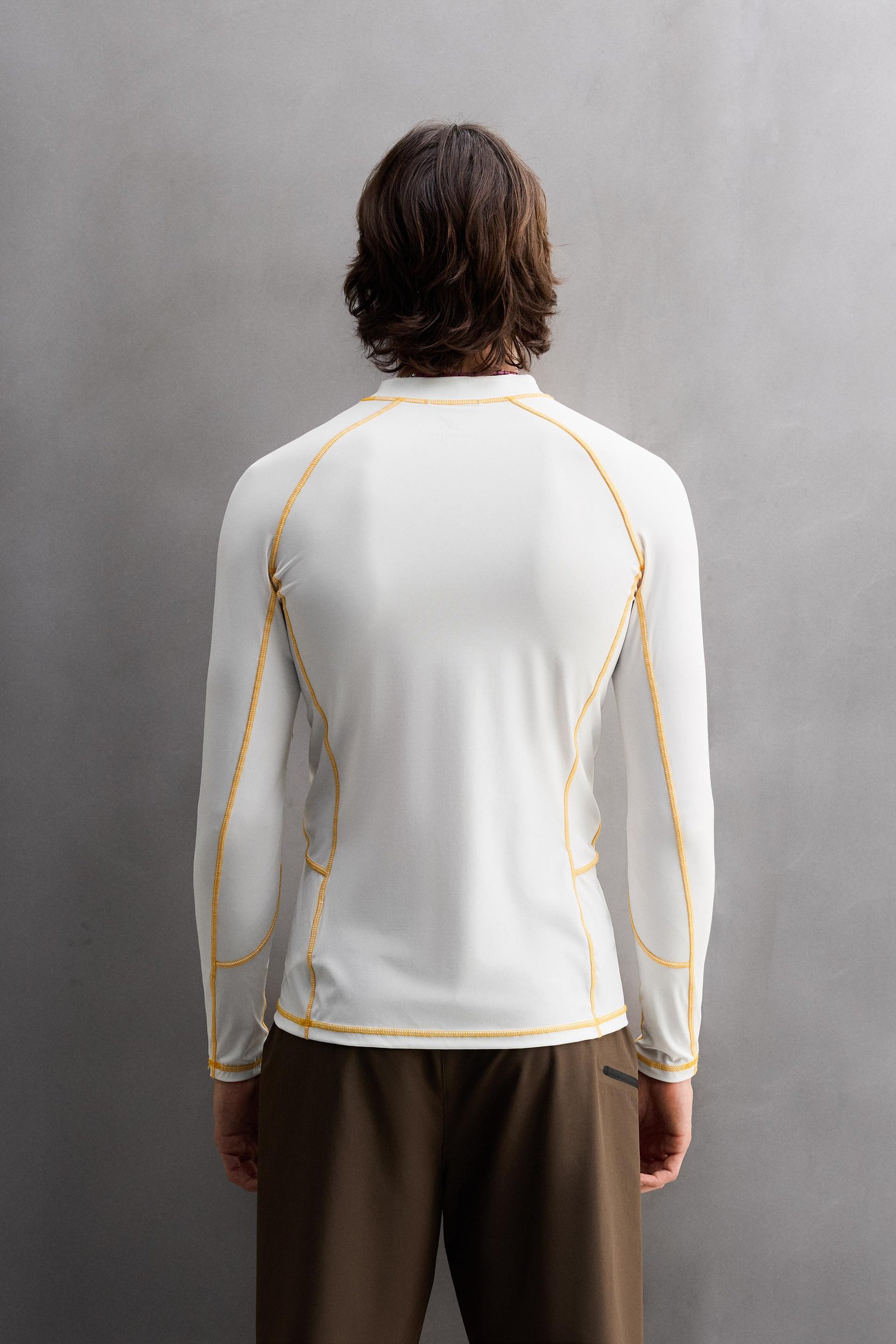 UPF40+ SURFING T-SHIRT - Image 3