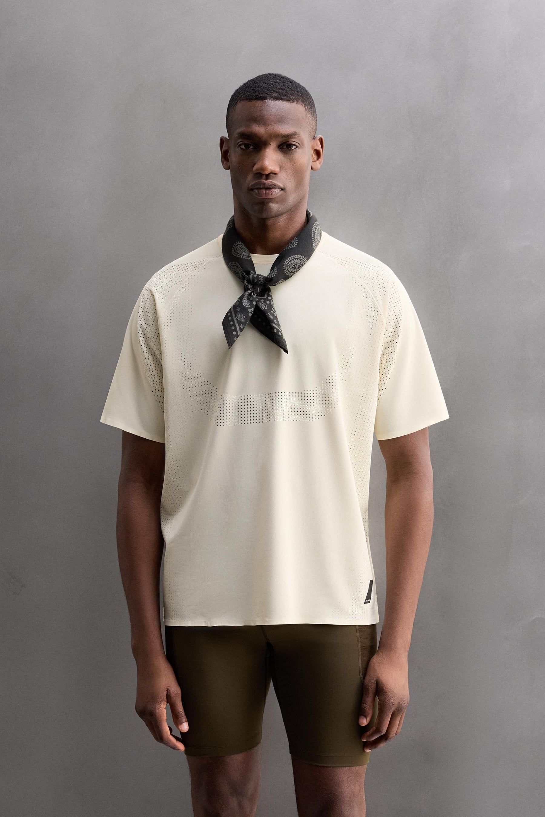 PERFORATED TEXTURED T-SHIRT - Image 2