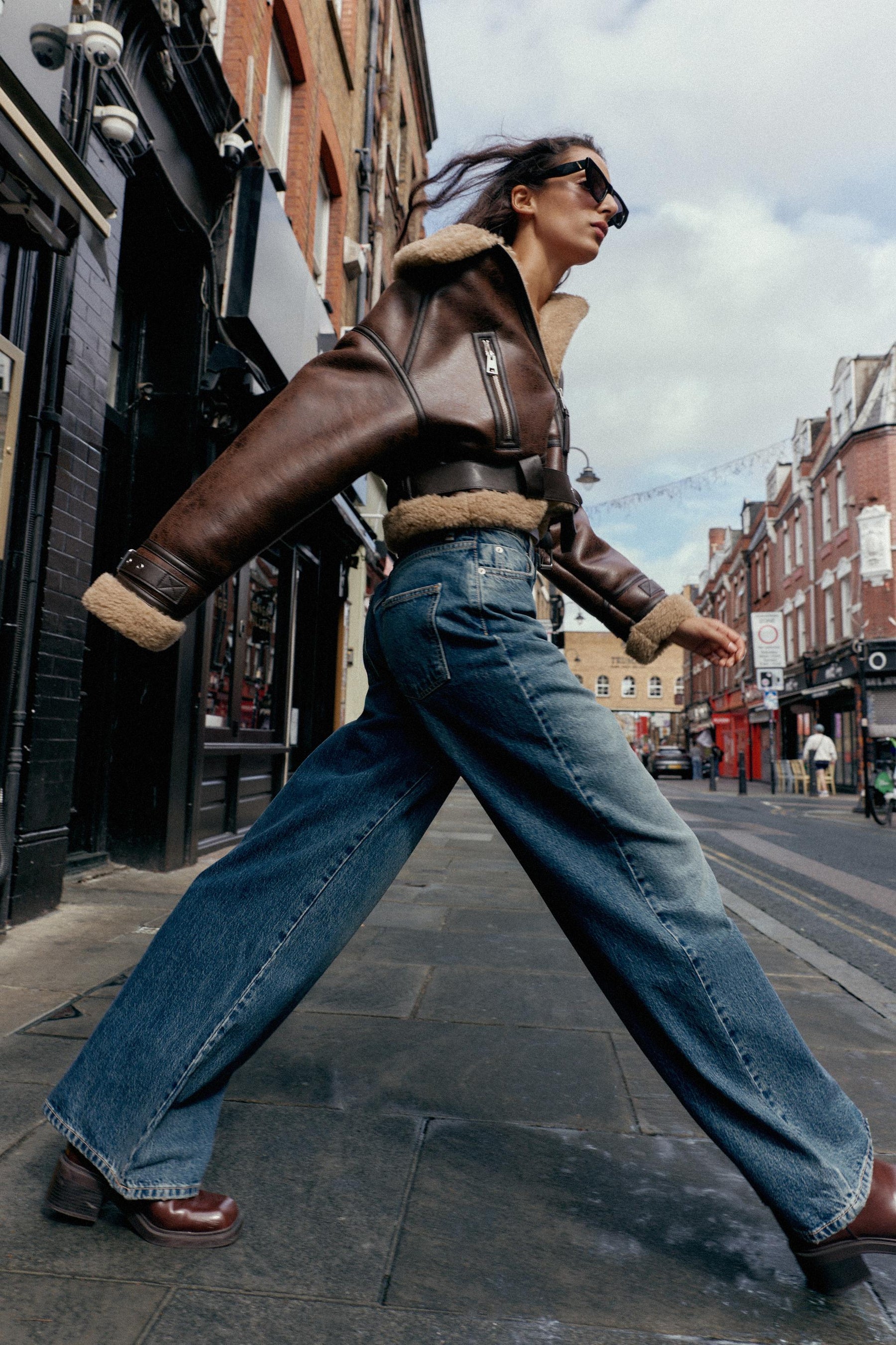 Weit geschnittene High-Waist-Jeans