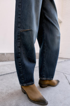 Jeans mit mittelhohem Bund und Ballonpassform