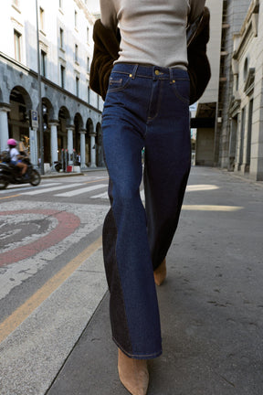 Weit geschnittene High-Waist-Jeans