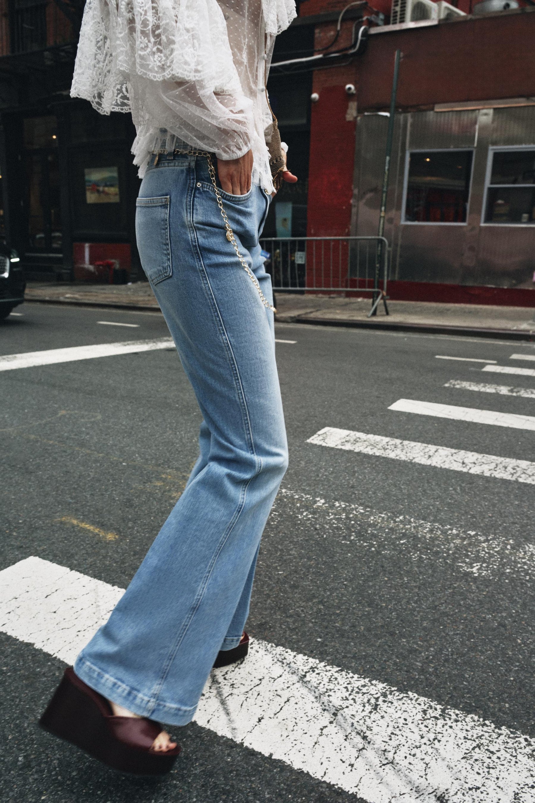 Bootcut-Jeans mit hohem Bund