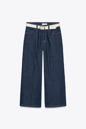 Jeans mit Bügelfalte