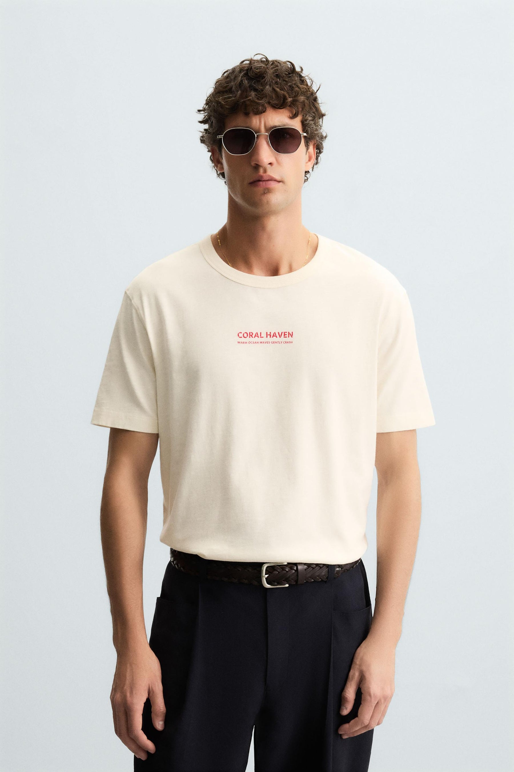 CONTRAST GRAPHIC T-SHIRT - Image 2