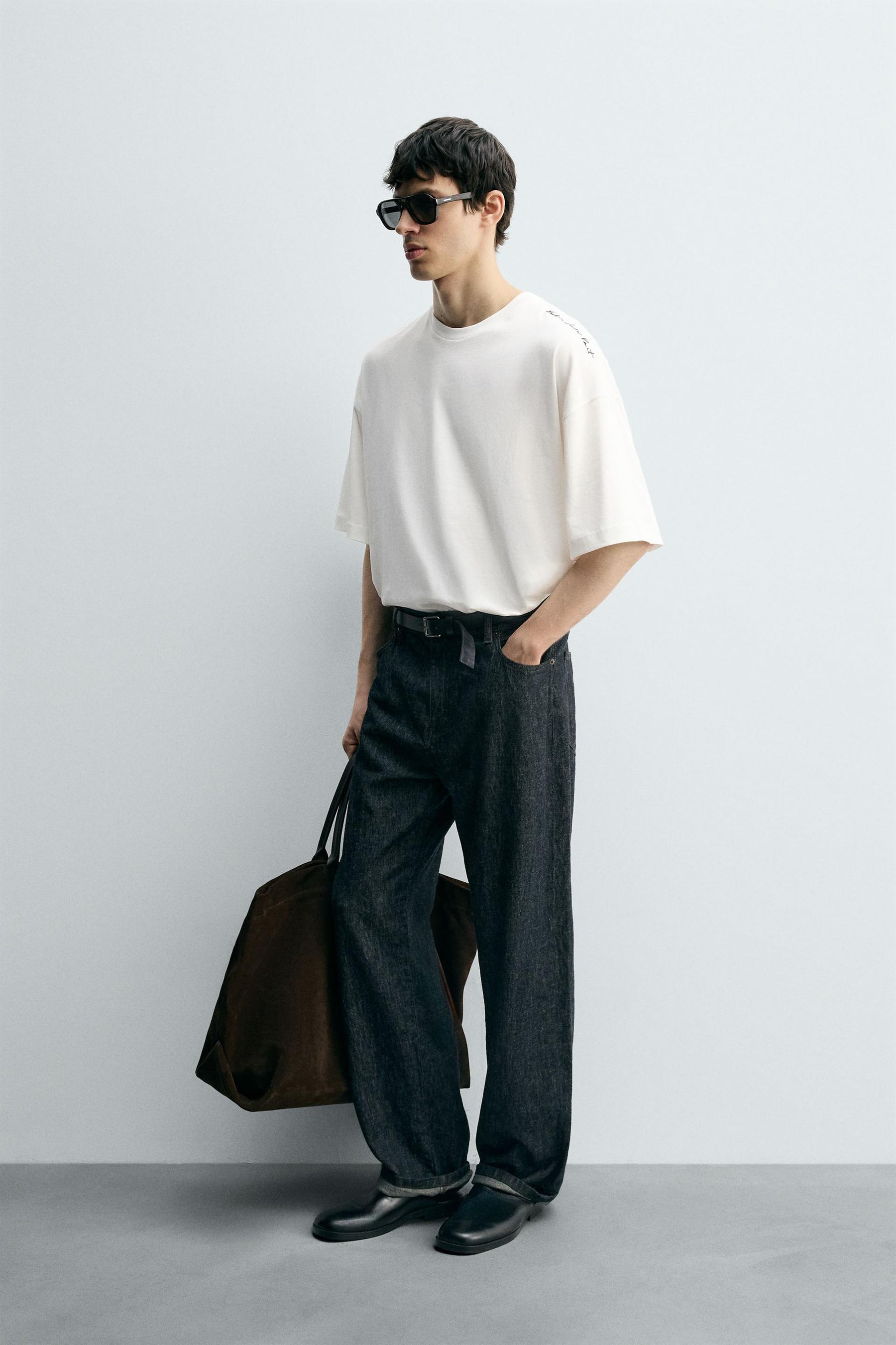 ABSTRACT PRINT T-SHIRT - Image 4