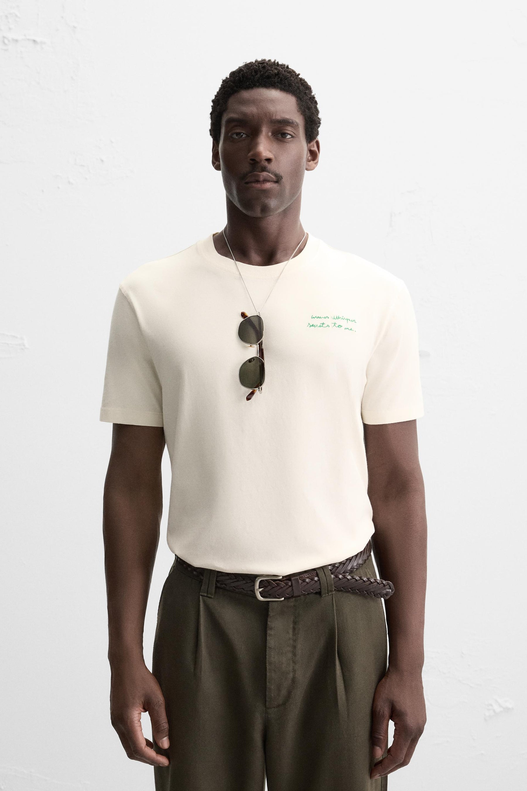 CONTRAST PRINT T-SHIRT - Image 2