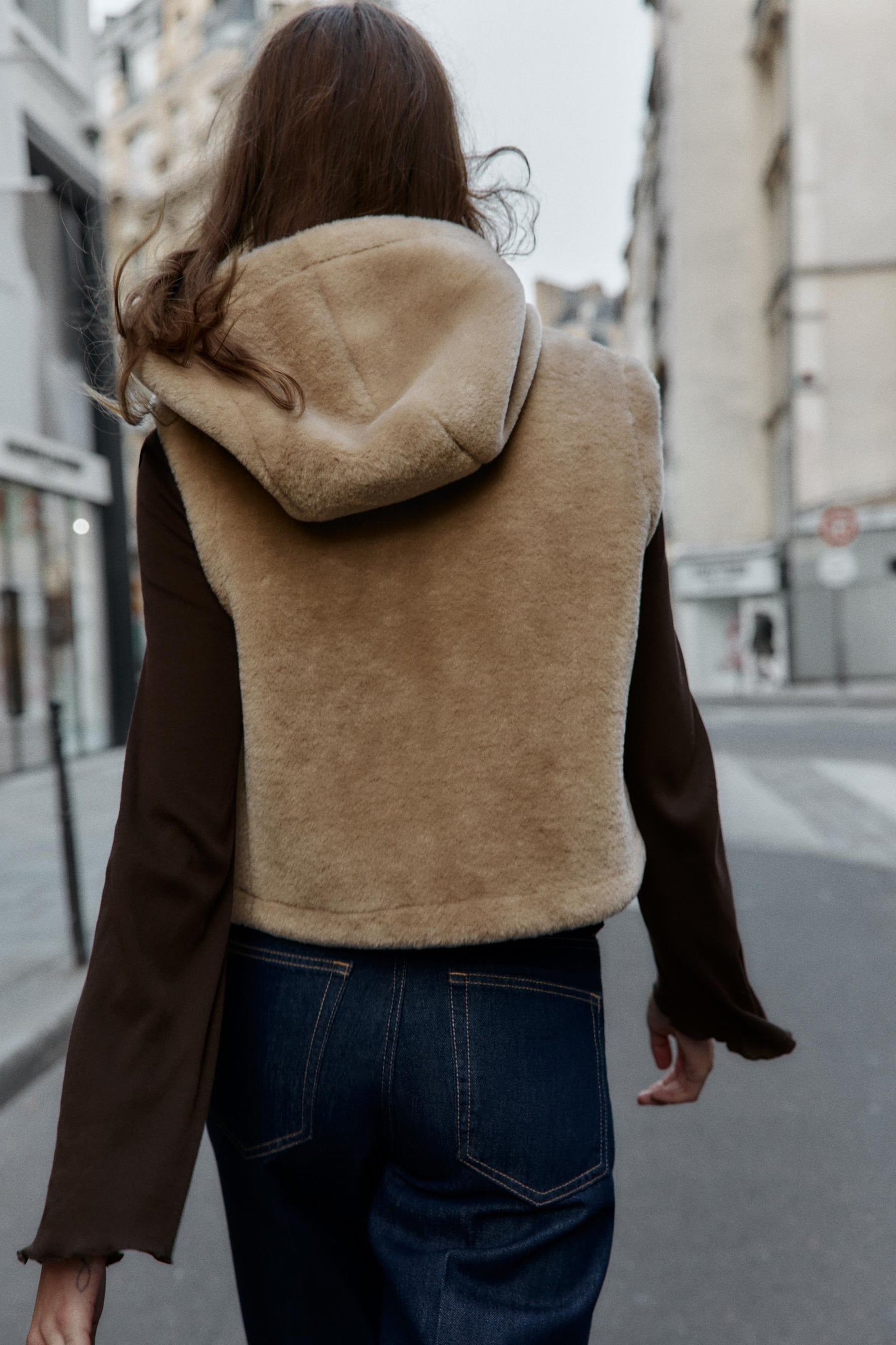 FAUX SHEARLING GILET WITH TOGGLES - Image 5