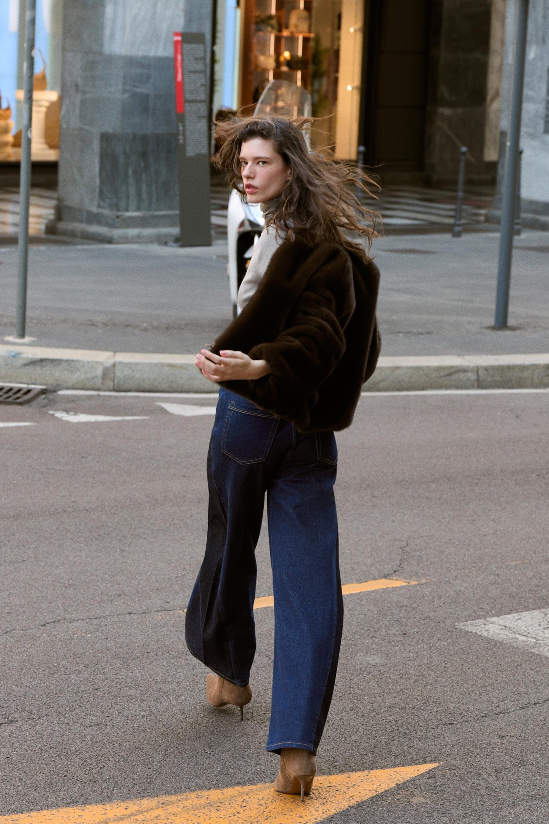 BOMBER AUS KUNSTPELZ