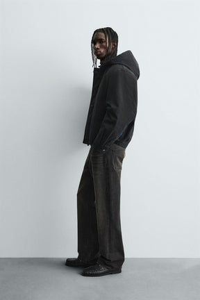 Kapuzenjacke mit Knebelverschluss 