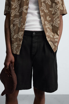 RELAXED FIT BERMUDA SHORTS WITH PLEATS - Image 5