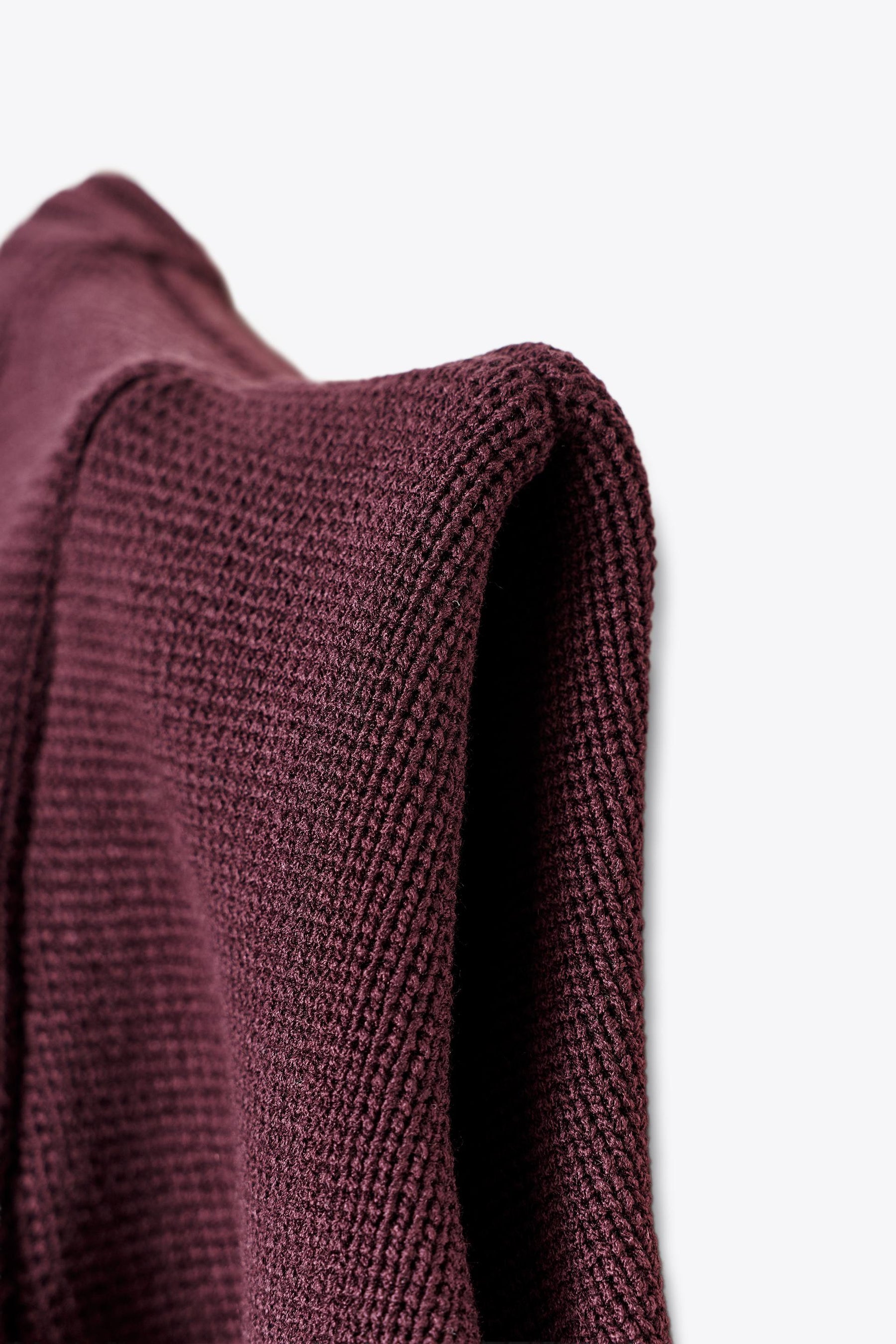 SHORT SLEEVE KNIT JUMPER WITH PADDED SHOULDERS - Image 7