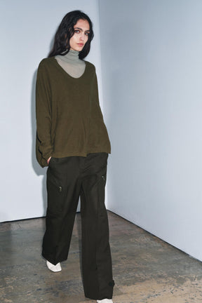 ÜBERGRÖSSERTER WOLLPULLOVER