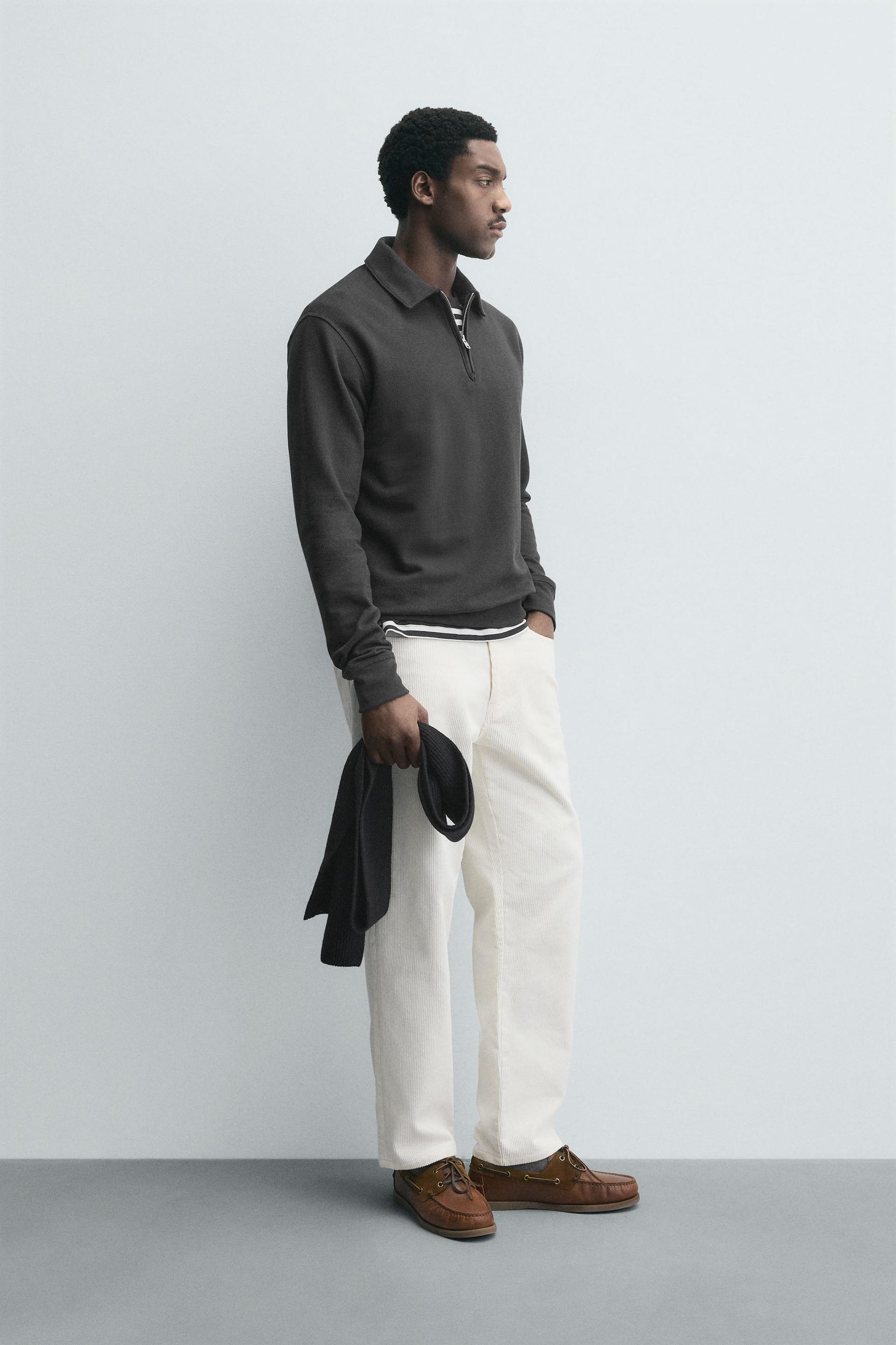 TEXTURED WEAVE POLO SHIRT WITH ZIP - Image 4