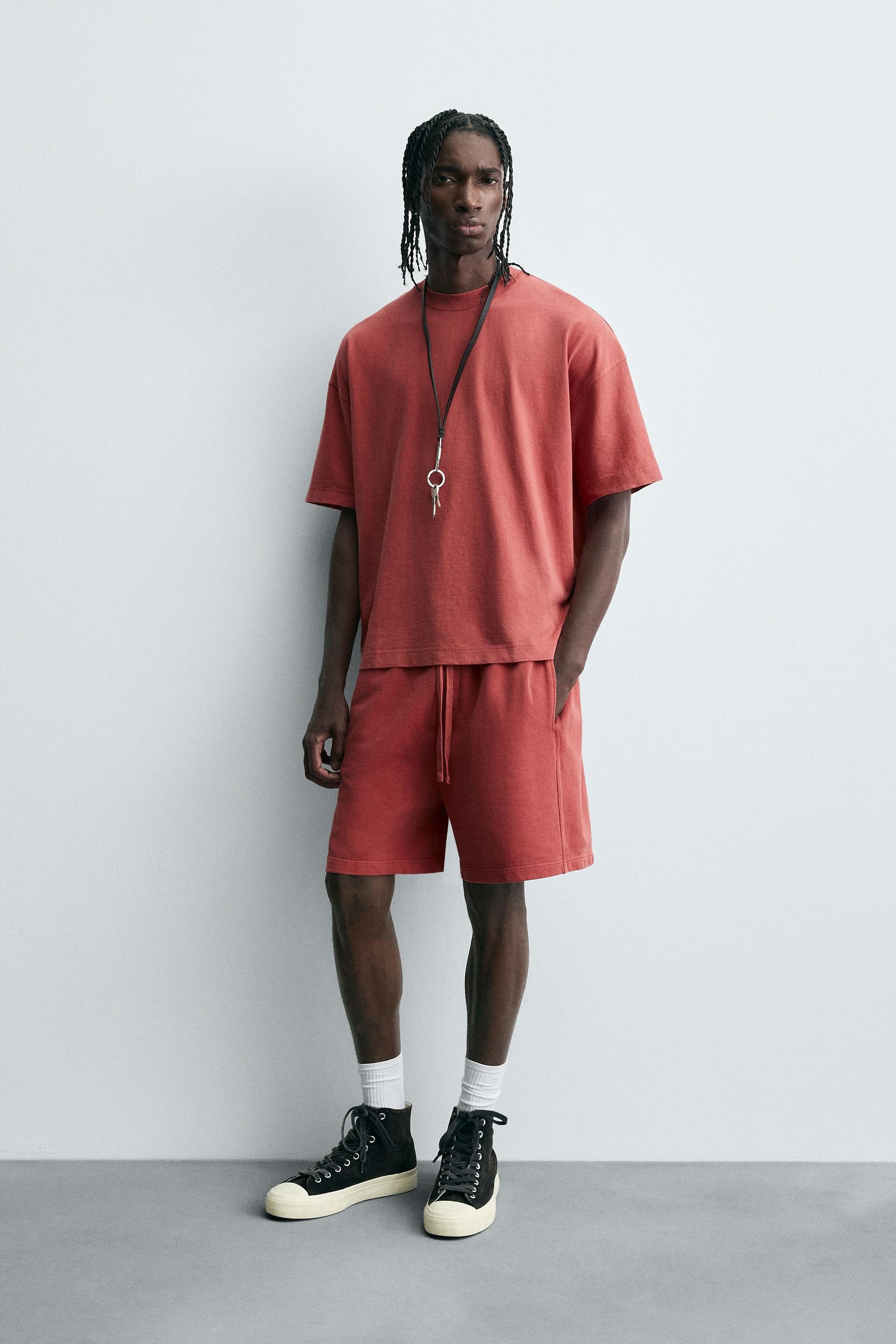 LIGHT WEIGHT WASHED BOXY FIT T-SHIRT - Image 1