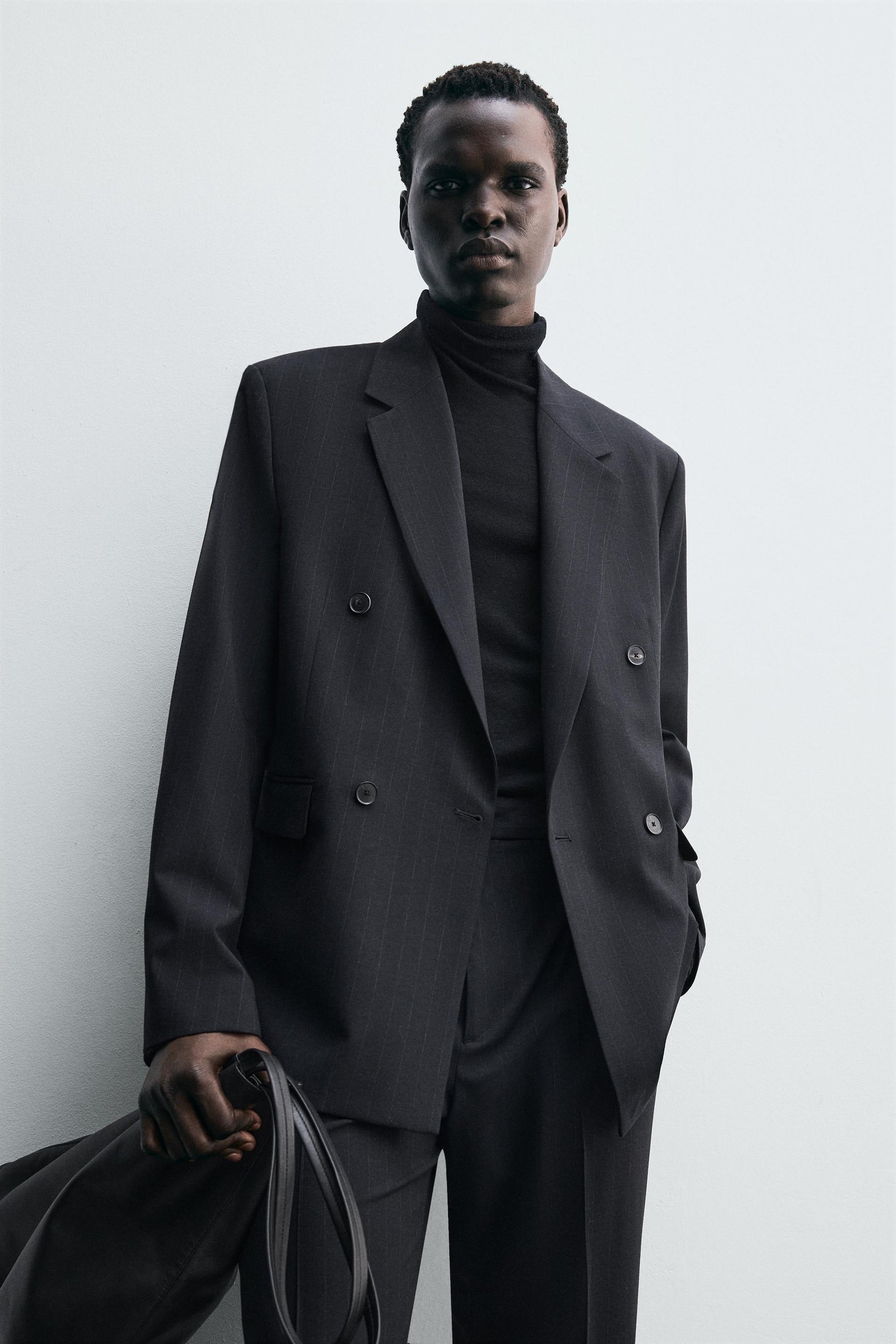 DOUBLE-BREASTED PINSTRIPE SUIT BLAZER - Image 5