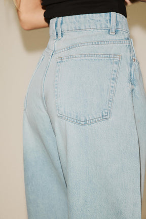 High-Waist Barrel Jeans