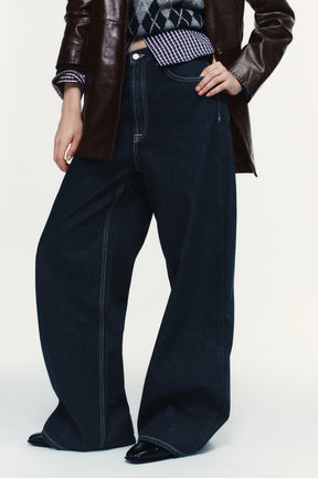 High-Waist-Jeans mit weitem Bein