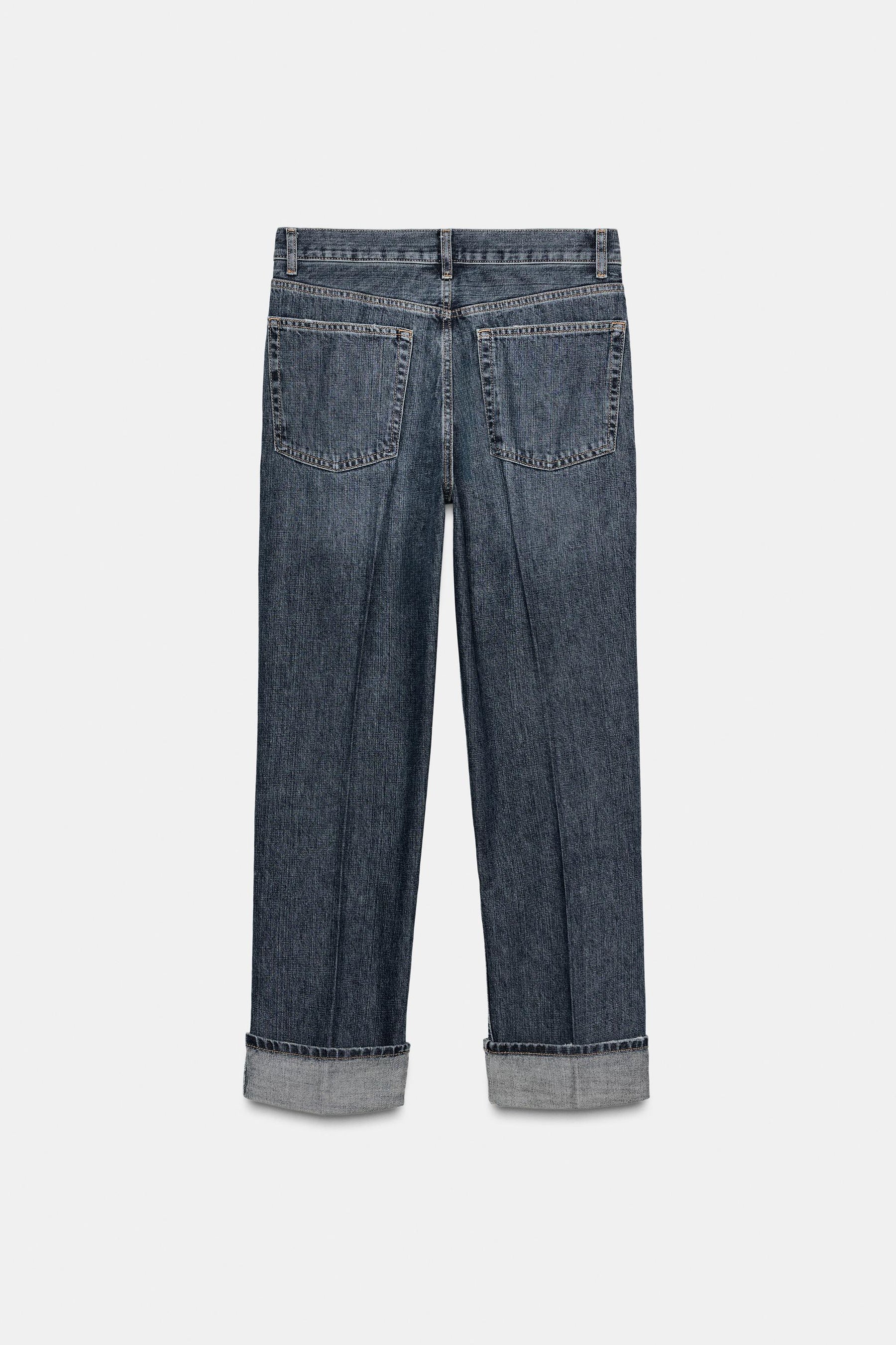 Gerade gefaltete Jeans