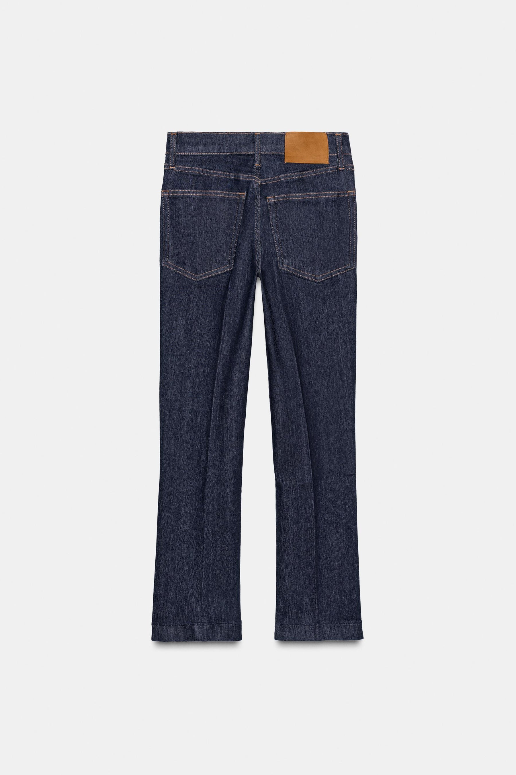 Bootcut-Jeans mit mittelhohem Bund