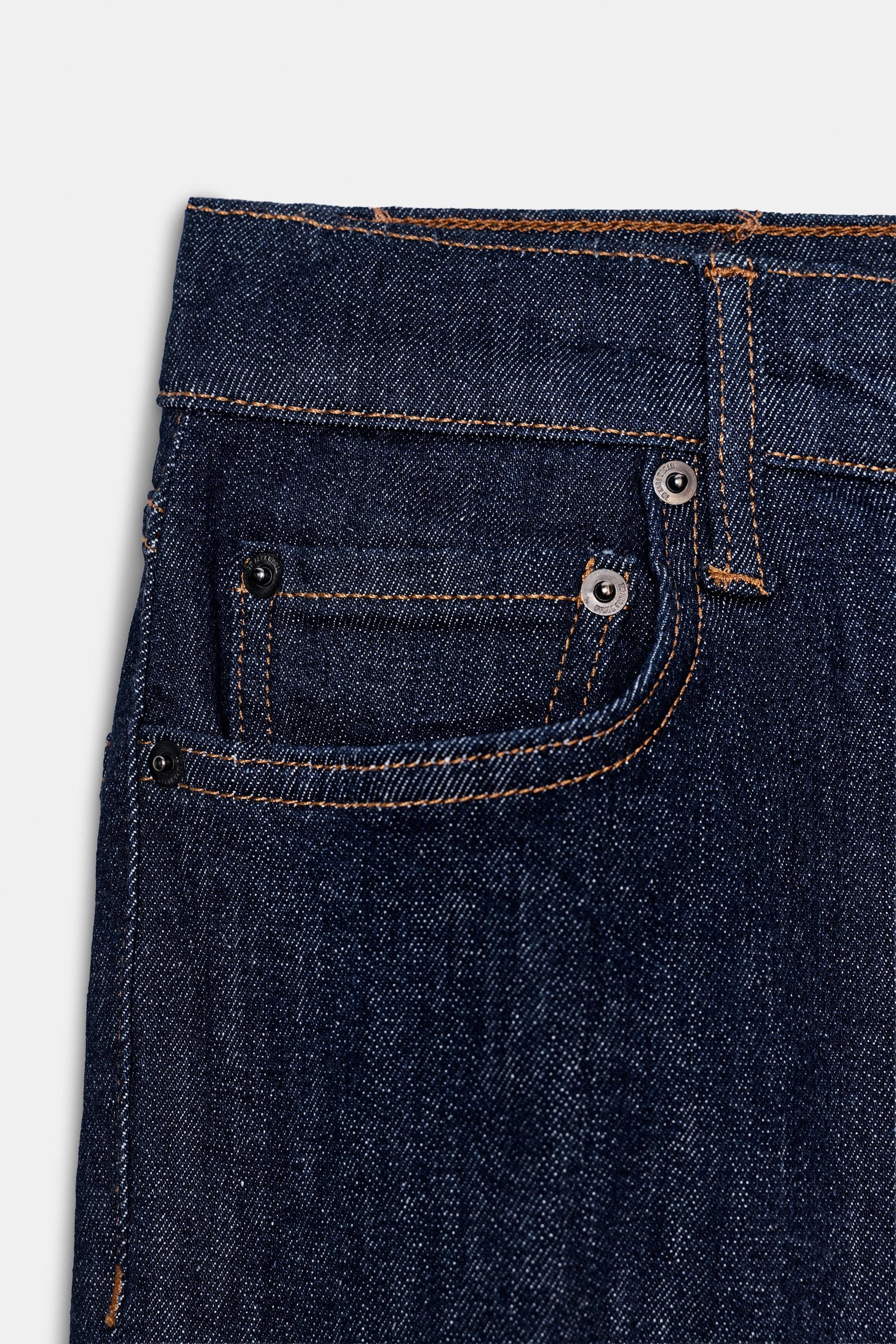 Bootcut-Jeans mit mittelhohem Bund