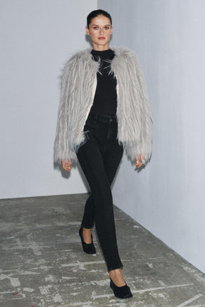 HIGH-WAIIST SKINNY JEANS