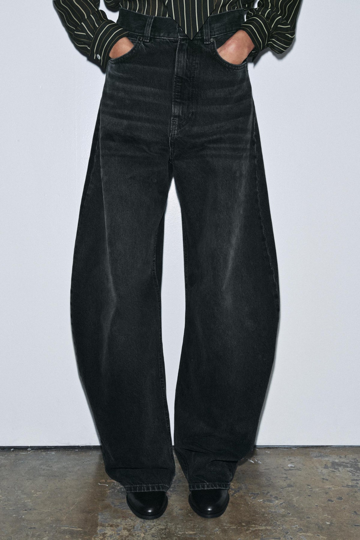 High-Waist Barrel Jeans
