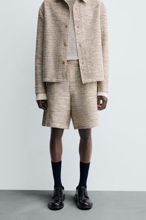 TEXTURED CONTRAST BERMUDA SHORTS - Image 2