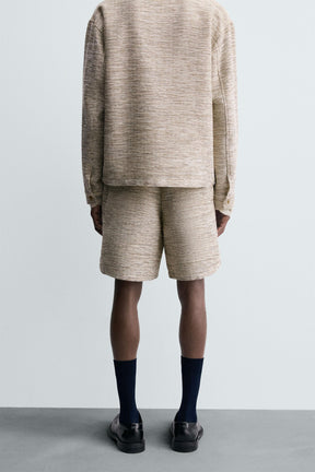 TEXTURED CONTRAST BERMUDA SHORTS - Image 3